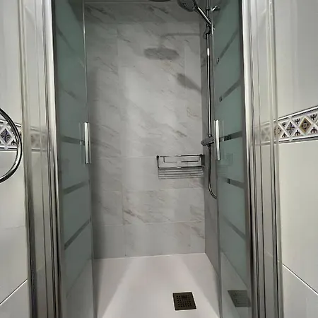 Centrico Piso Con Patio Y Garaje Apartmán *