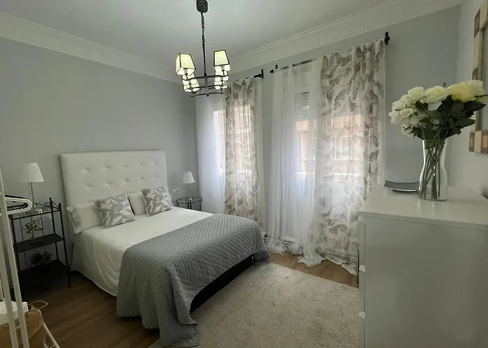 Amplio Y Centrico Piso Con Patio. Апартаменты Ла-Корунья